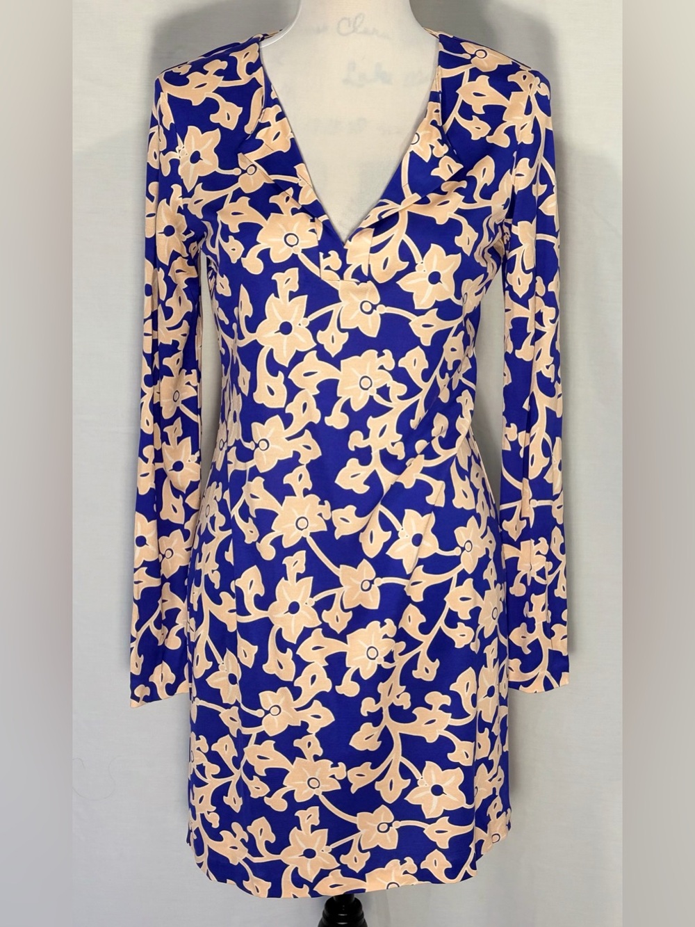 Diane Von Furstenberg Blue and Cream Floral Long Sleeve V-Neck Dress